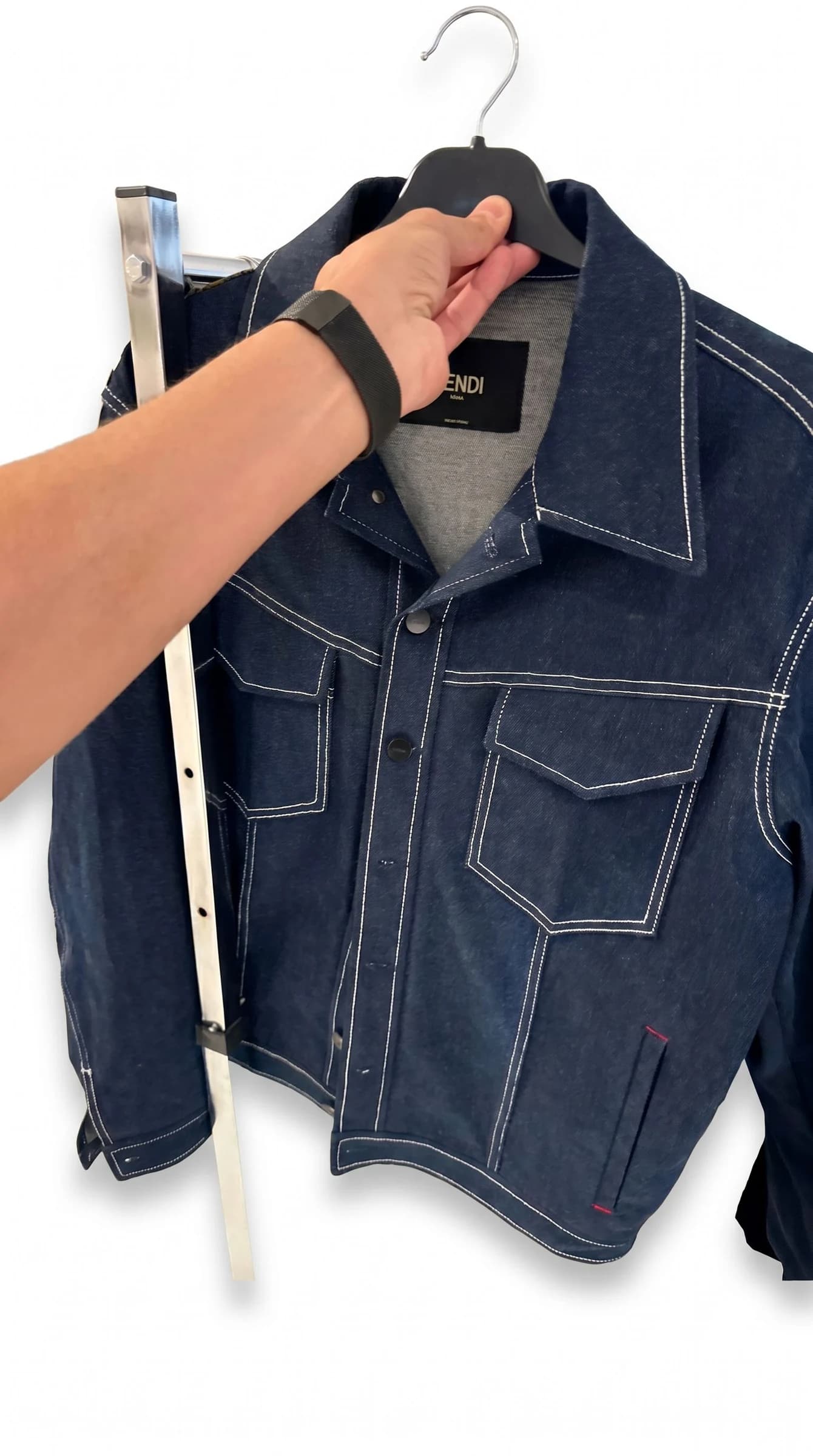 Fendi Mania Logolu Lacivert Denim Ceket (gemini+nanobanana pro)
